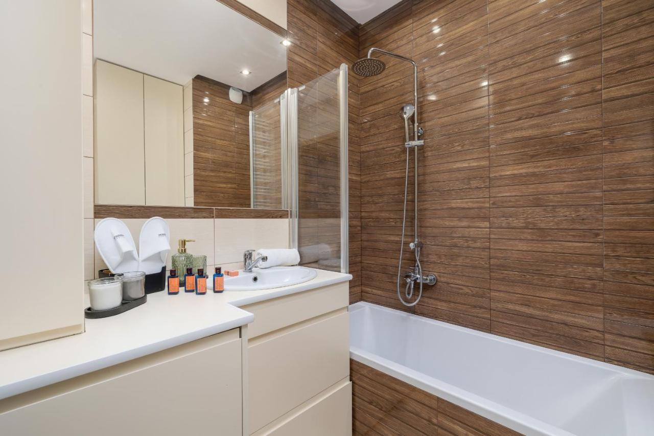 Osiedle Avia Harmonious Apartment With Balcony & Parking Cracow By Renters Prestige Krakow Exterior photo